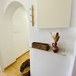 Bright Modern 3 Bedroom In Downtown Apartman *