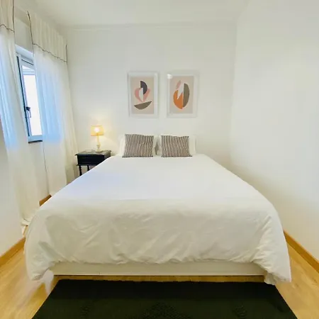 Bright Modern 3 Bedroom In Downtown Apartamento