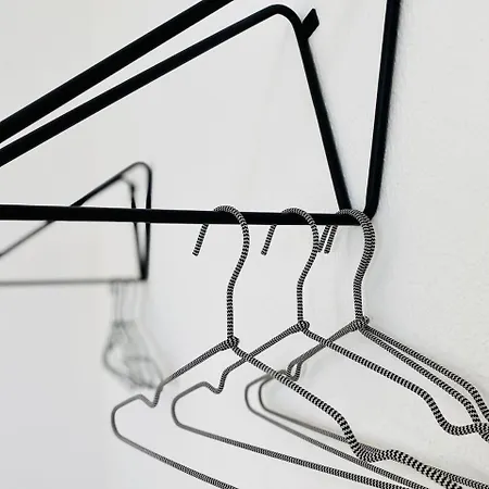 Bright Modern 3 Bedroom In Downtown Portimão