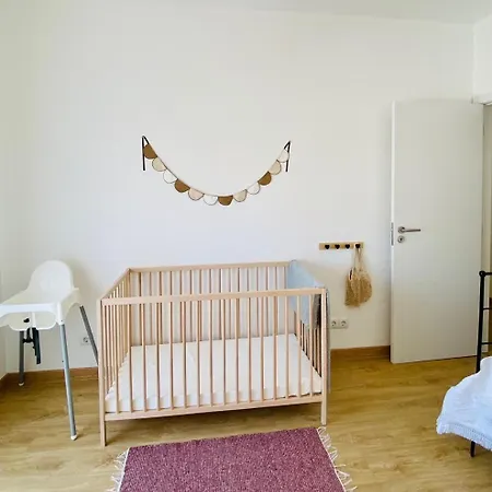 Bright Modern 3 Bedroom In Downtown Apartmán Portimão