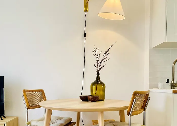 Bright Modern 3 Bedroom In Downtown * Portimão
